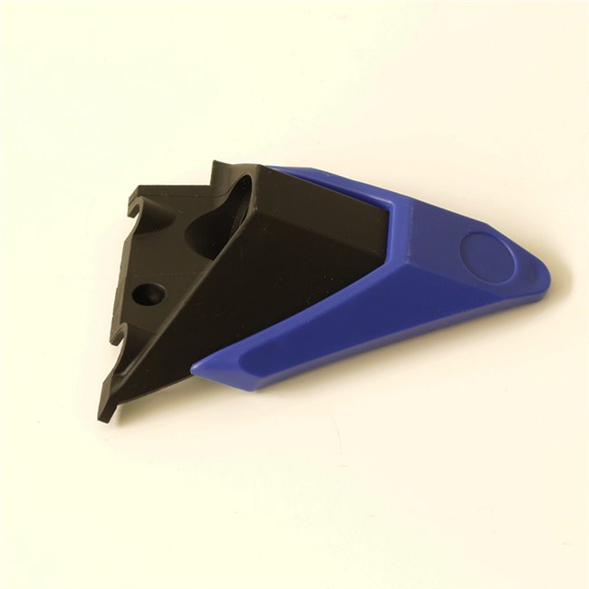 CUBIERTA LUZ DEL. IZQ. / TRAS. DER. EN CHASIS  M10