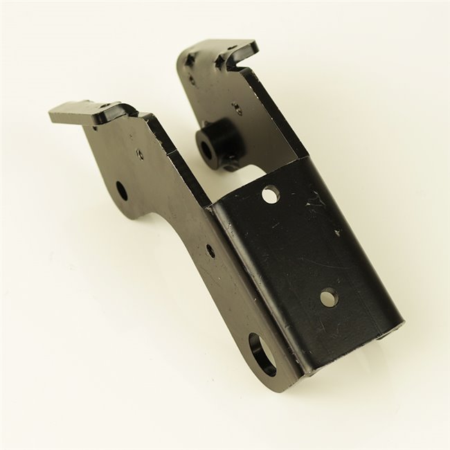 SOPORTE GUARDABARROS TRASERO GT II+